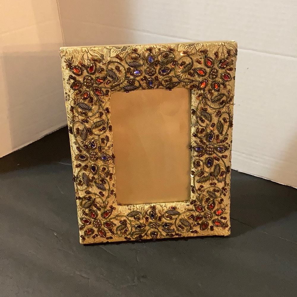 Bombay Co. jeweled vintage picture frame  NIB - Picture 2 of 5